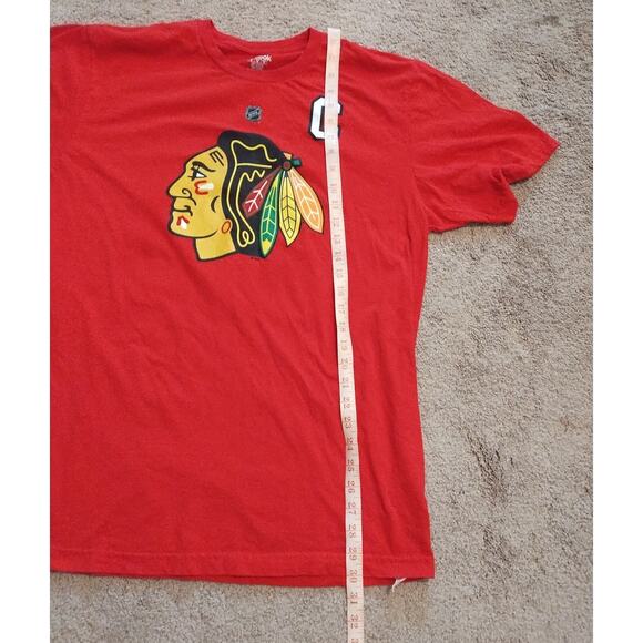 NHL Chicago Blackhawks T-Shirt #19 TOEWS Reebok Red Size XL Cotton - Picture 8 of 8